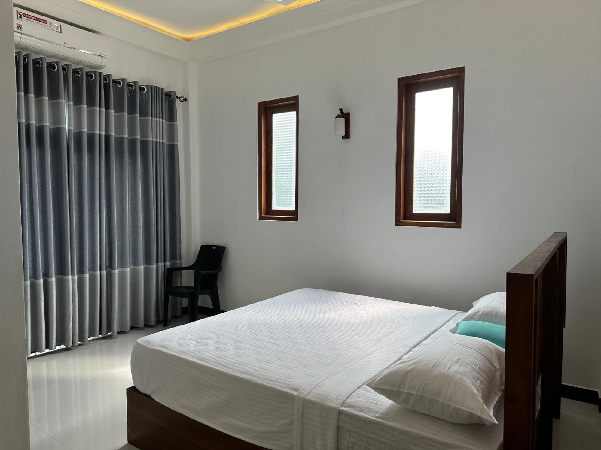 אנוראדפורה Emerald Home Stay מראה חיצוני תמונה