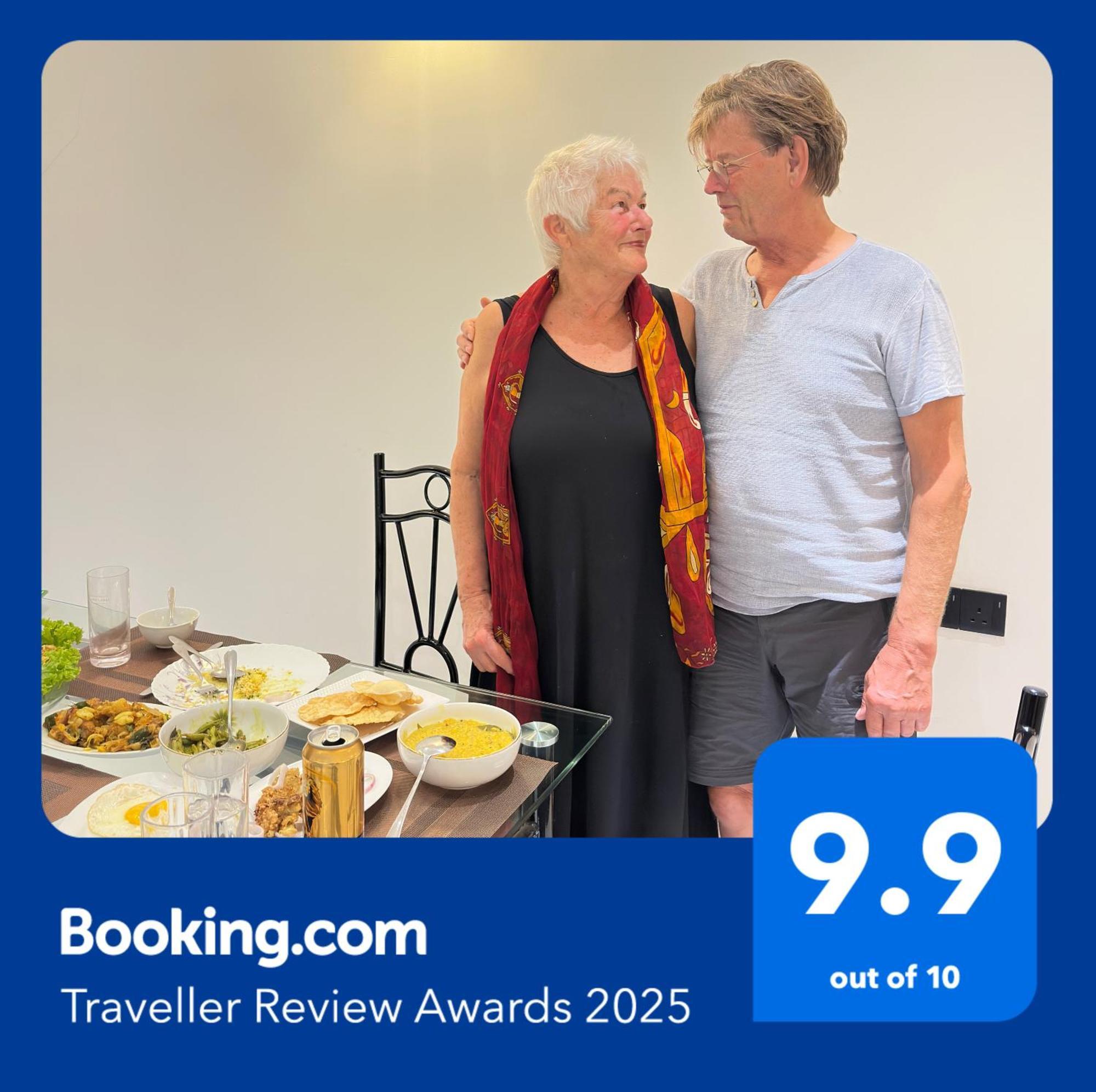 אנוראדפורה Emerald Home Stay מראה חיצוני תמונה